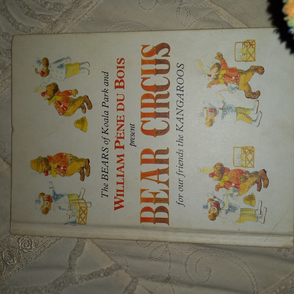 Vintage 1971 Bear Circus Hardcover Book by William Pene du Bois 42 Pages - Picture 2 of 16